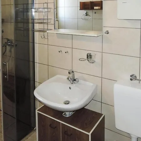 In Kopice By For 5 Persons Casa vacanze Stepnica